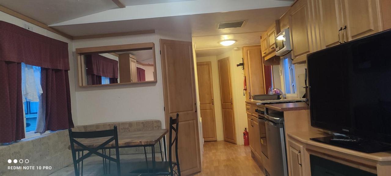 Beachside, Family-Friendly, Wifi, 6 Berth Caravan 19 In Ingoldmells Exterior foto