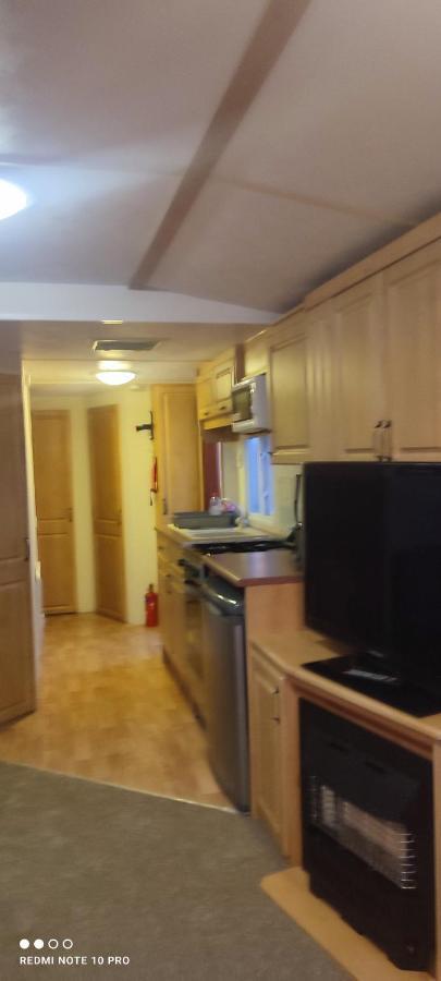 Beachside, Family-Friendly, Wifi, 6 Berth Caravan 19 In Ingoldmells Exterior foto