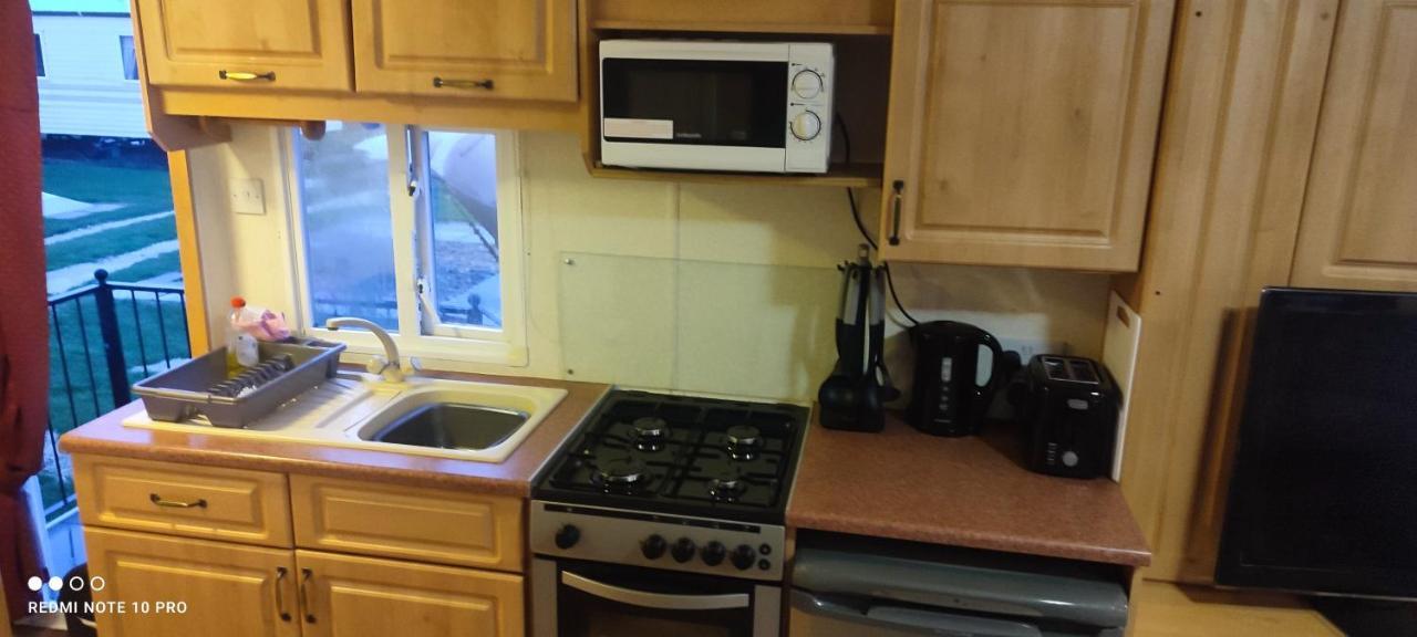 Beachside, Family-Friendly, Wifi, 6 Berth Caravan 19 In Ingoldmells Exterior foto